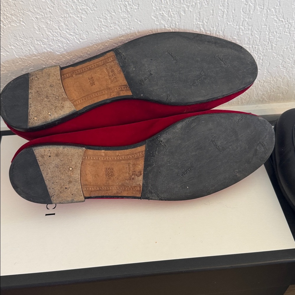 Gucci Red Velvet Horsebit Loafers - Picture 7 of 7
